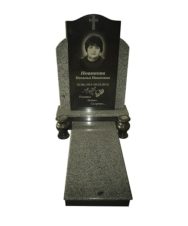 Памятник V-115. красивый памятник, Эксклюзивный памятник. Изготовление памятников. Вертикальый памятник. Цветной памятник